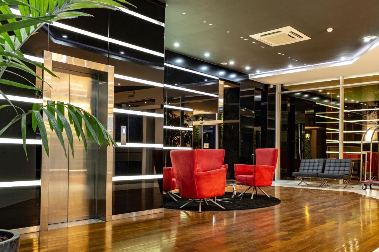 Hotel Los Alpes Cipreses Asuncion Exteriör bild