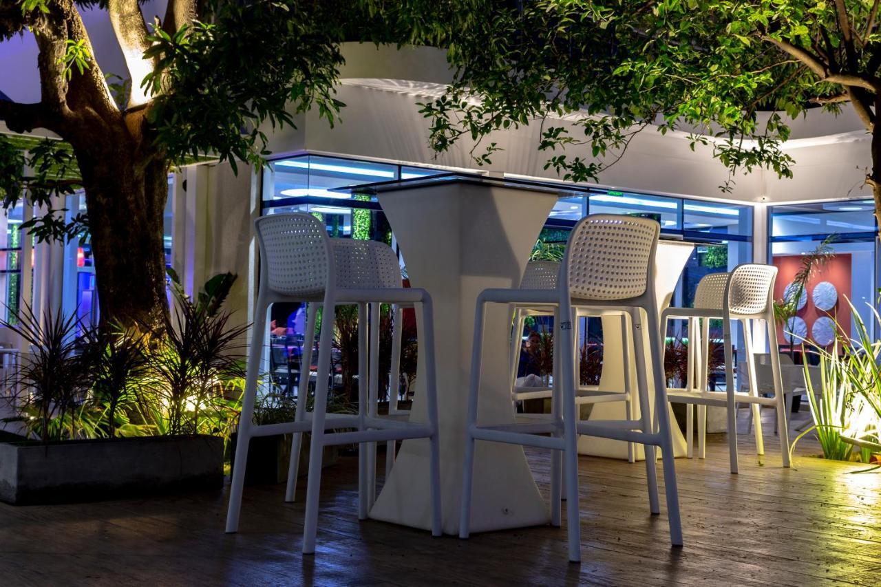 Hotel Los Alpes Cipreses Asuncion Exteriör bild